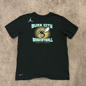 Charlotte Hornets Tshirt